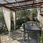 Mrdina House