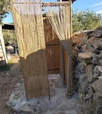 Mrdina House