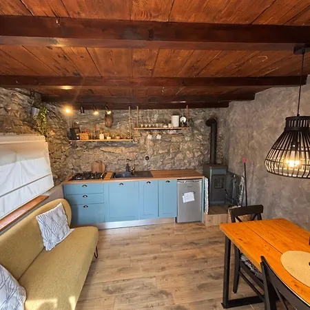 Domek alpejski Mrdina House